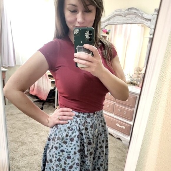 hllyb93